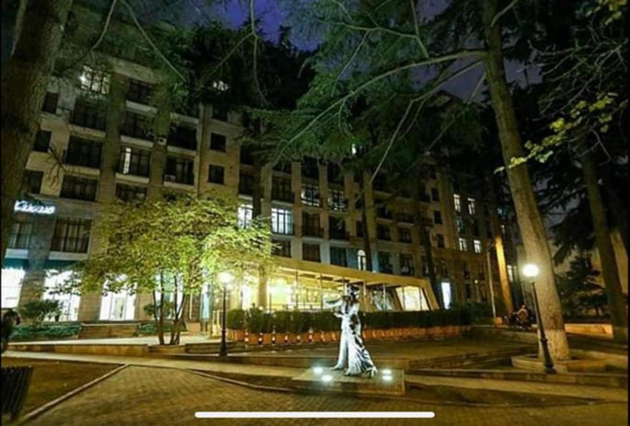 Freedom Square Apartment Tiflis Exterior foto